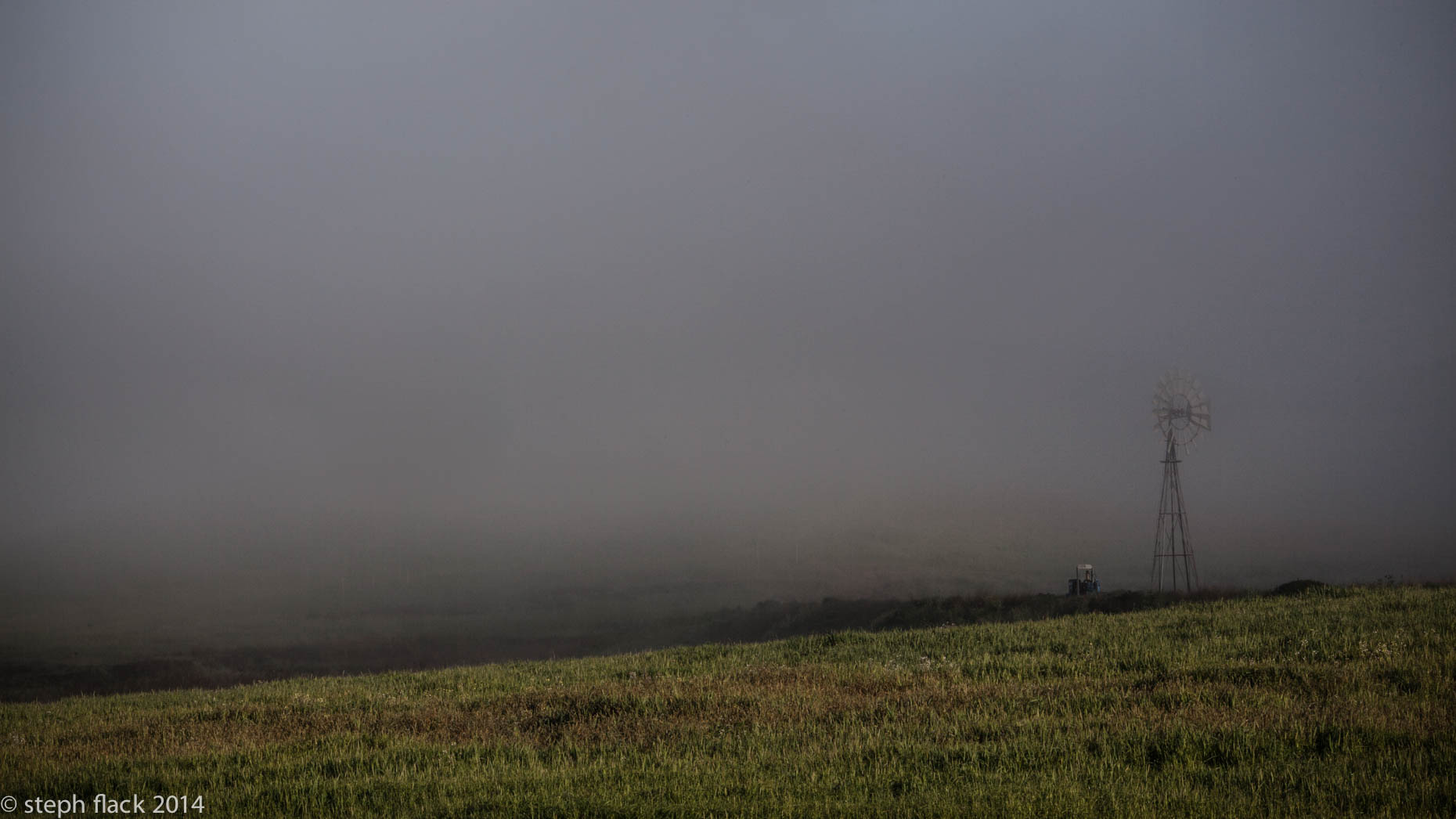 015-SKY_20140430_00052